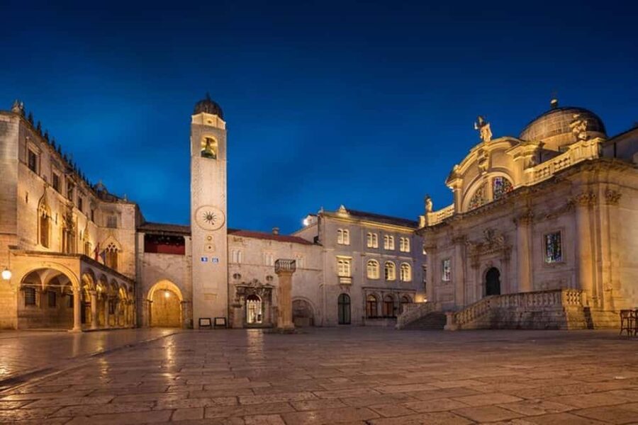 Dubrovnik : Must-See Private Walking Tour With A Guide - Timing, access, and what to bring