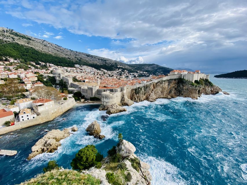 Dubrovnik: Old Town & City Walls Private Walking Tour - Why the walls should come first