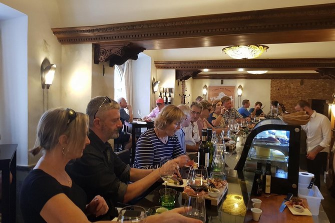 Dubrovnik Old Town Food Tour: Small-Group Experience - Why food is a smart way to meet Dubrovnik