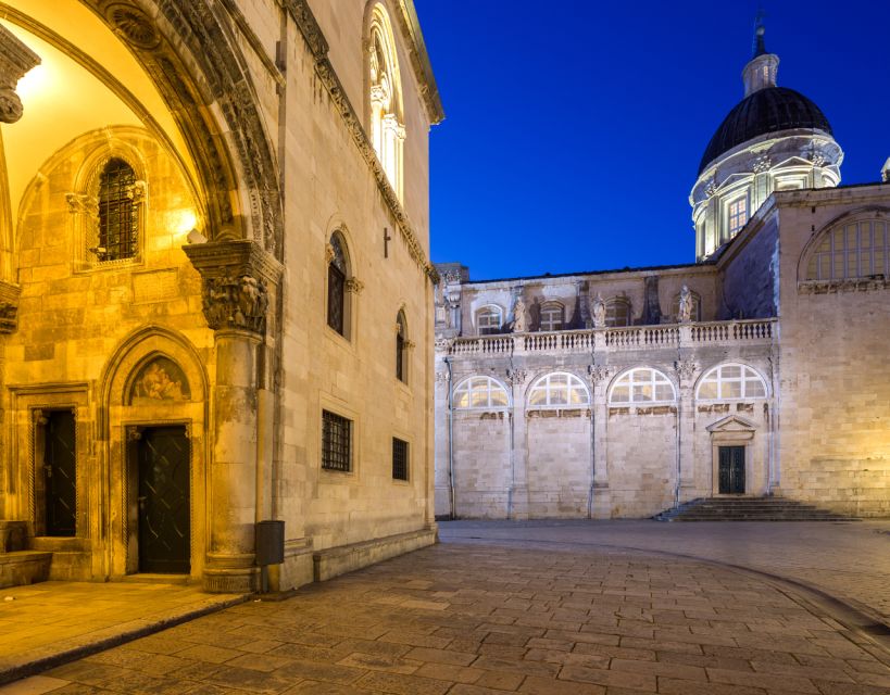 Dubrovnik: Old Town Highlights Guided Evening Walking Tour - What the $21 price really buys you