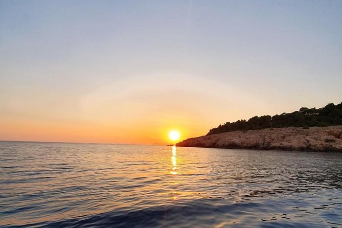 Dubrovnik Old Town Sunset Cruise - Sunset, old walls, and after-dark views