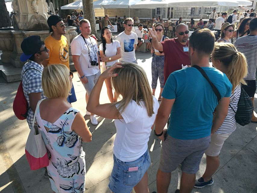 Dubrovnik: Panoramic Ride and Old Town Guided Walking Tour - Who will get the most from it