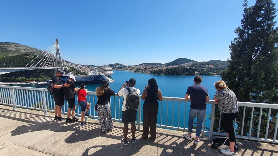 Dubrovnik: Panoramic Ride and Old Town Guided Walking Tour - Starting at the harbor or in the Old Town
