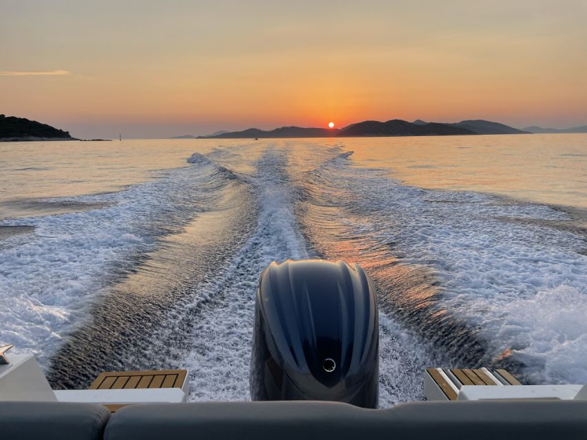 Dubrovnik: Private Elaphiti Islands and Blue Cave Tour - Sjekirica and Šunj Beach add time for swimming