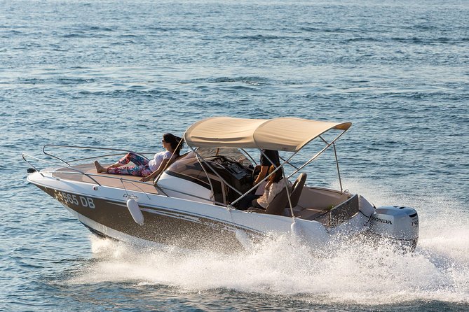 Dubrovnik Private Speed Boat Tour to the Islands - Leaving Dubrovnik aboard a private speedboat