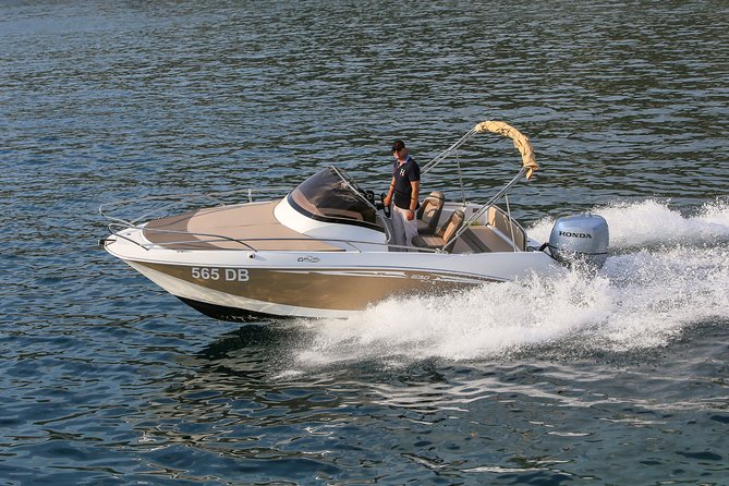 Dubrovnik Private Speed Boat Tour to the Islands - Choosing between Elaphiti beaches and Mljet National Park