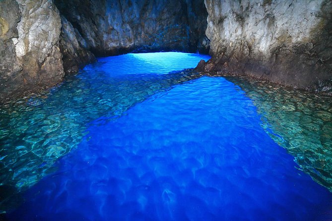 Dubrovnik Private Speed Boat Tour to the Islands - Boat comfort, weather, and practical limits