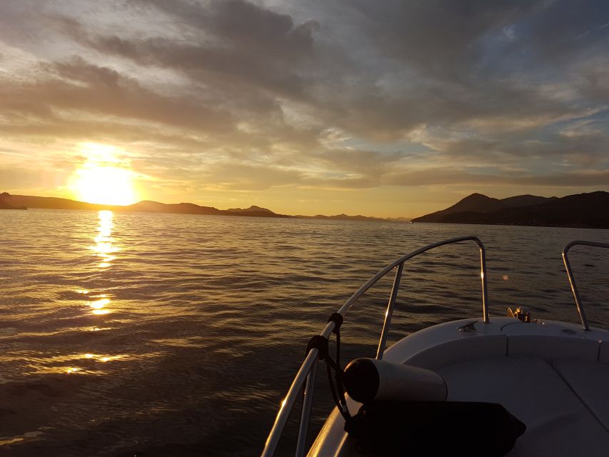 Dubrovnik: Private Sunset on the Sea Cruise with Wine - Stopping in the middle of the sea