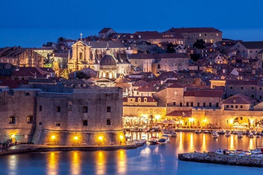 Dubrovnik : Private Walking Tour With A Guide (Private Tour) - Why a private 90-minute walk helps in Dubrovnik