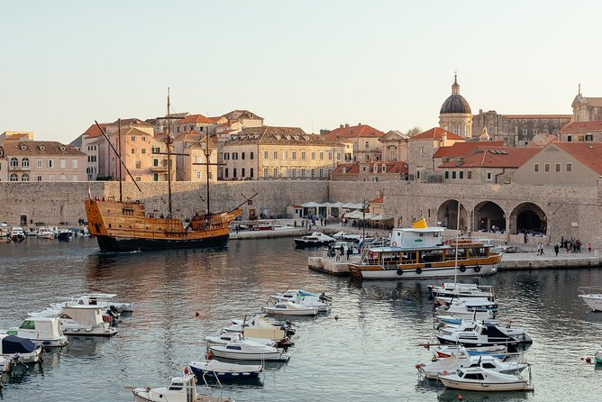 Dubrovnik's History with a Local: the Homeland War Stories Private Tour - The Memorial Room of the Defenders