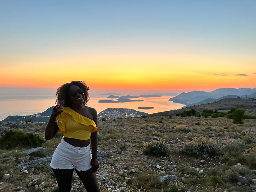 Dubrovnik Sunset Mountain Tour With Wine - Guides, driving, and the human side of the outing