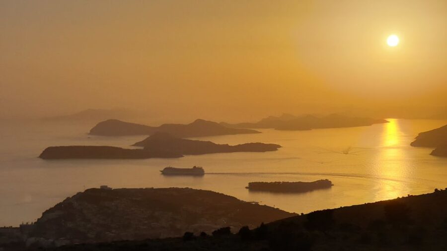 Dubrovnik: Sunset Panorama Tour with Glass of Wine - Is $41 a fair price?