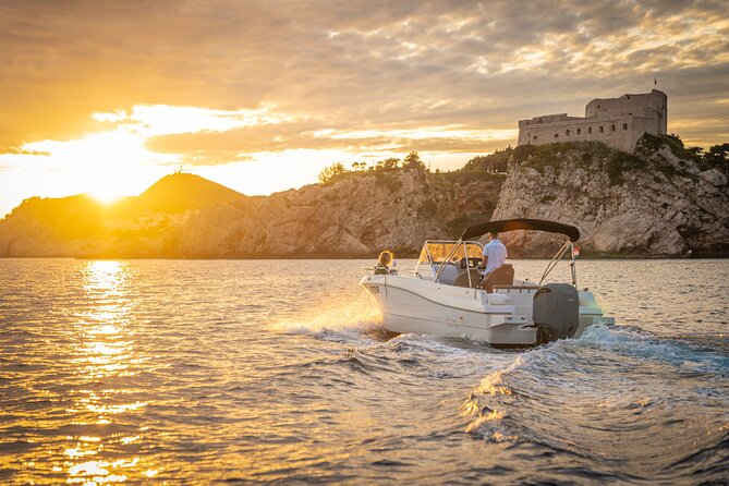 Dubrovnik Sunset Tour By Boat With Local - What the skipper adds