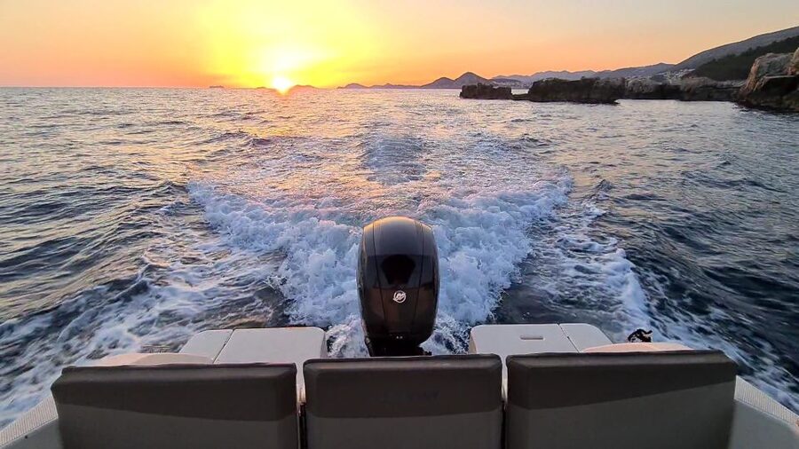 Dubrovnik: Sunset Tour With Panorama Of City Walls - Who will enjoy this 90-minute boat ride