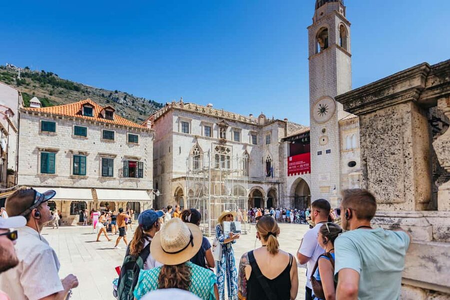 Dubrovnik: The Original Game of Thrones Tour & Lokrum Option - What makes the guides worth having