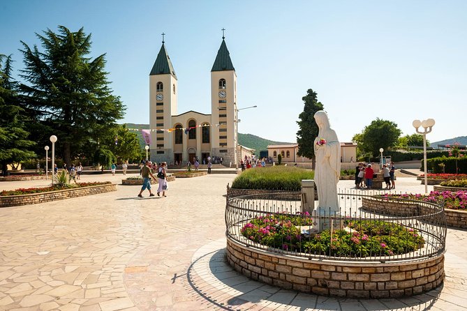 Dubrovnik to Medjugorje & Kravice - Day Trip with Luxury Vehicle - Leaving Dubrovnik in a private vehicle