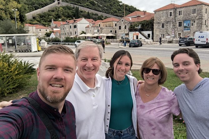 Dubrovnik to Split Private transfer up to 8 pax (Door to Door any location) - Meeting in Dubrovnik without a car in the Old Town