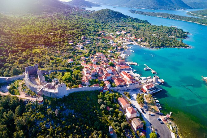 Dubrovnik to Split Private Transfer with Local Experienced Driver - The Mostar question and border timing