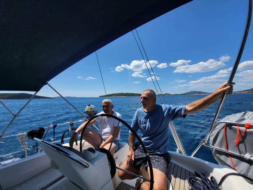 Dubrovnik yacht cruise - Private tour to Elafity & Blue cave - What the $449 private price really buys you