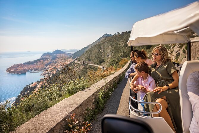 E-Tuk Tuk Tour in Dubrovnik - The first Srđ viewpoint: Dubrovnik from above