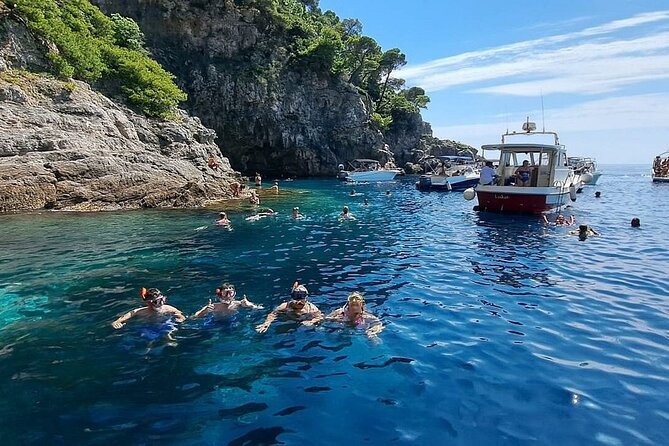 Elafiti islands private adventure from Dubrovnik - Is $435.63 good value for eight people?