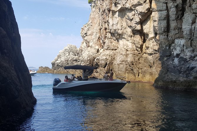 Elafiti Islands Private Luxury 4-Hour Speedboat Tour - What you get on the boat, and what you pay extra
