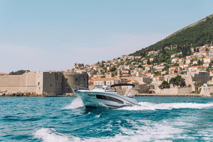 Elaphite Islands: Private boat tour (Cap Camarat 7.5wa) - Four hours or eight hours?