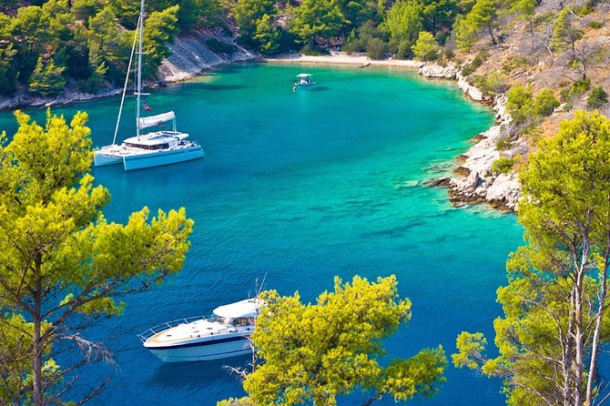 Explore the Caves and Hidden Bays with Underwater Scooter - Caves, coves, and the best kind of Adriatic scenery
