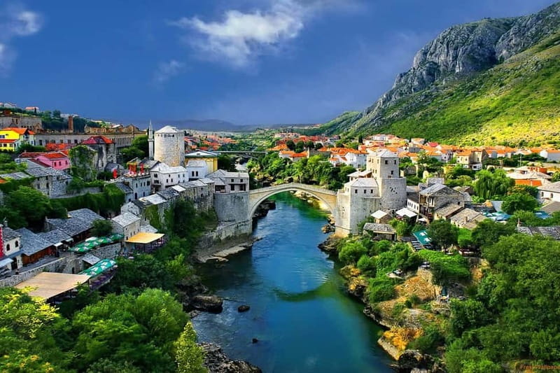 From Dubrovni:Mostar, Kravica Waterfalls, and Kajtaz Tour - The Dubrovnik pickup and the long road north