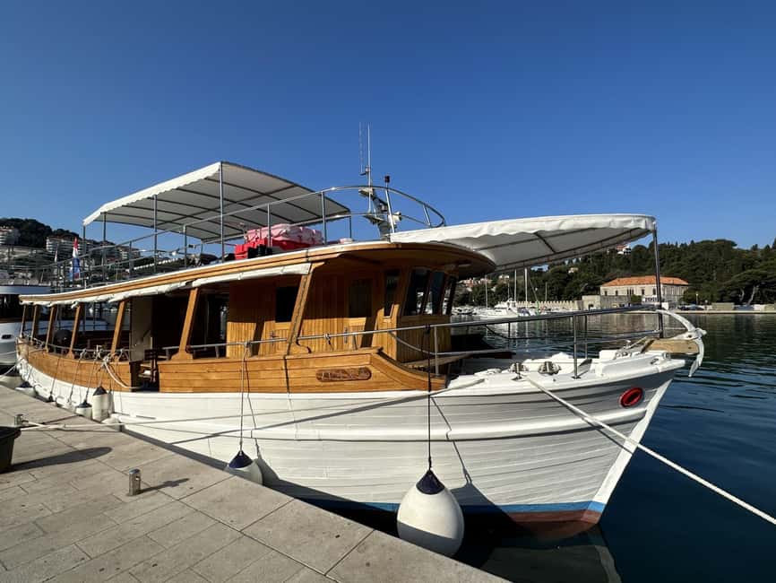 From Dubrovnik: Elaphite Islands Day Trip with Lunch - Šipan: a walk through the quieter island stop