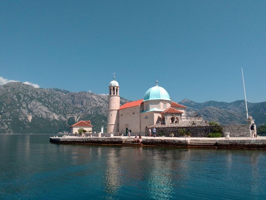 From Dubrovnik: Full-Day Group Tour of Montenegro Coast - Leaving Dubrovnik and crossing into Montenegro