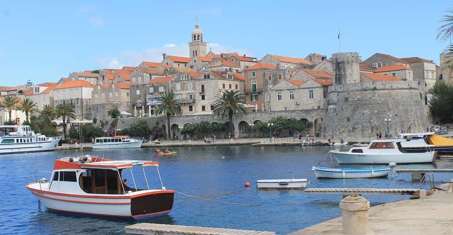 From Dubrovnik: Korcula Island Tour with Wine Tasting - Ston: coffee, walls, and a short first stop