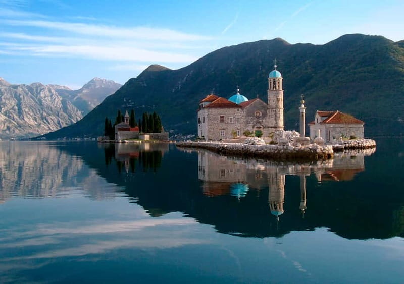 From Dubrovnik: Montenegro Coast Full-Day Trip - Perast: 50 minutes in a small Baroque town