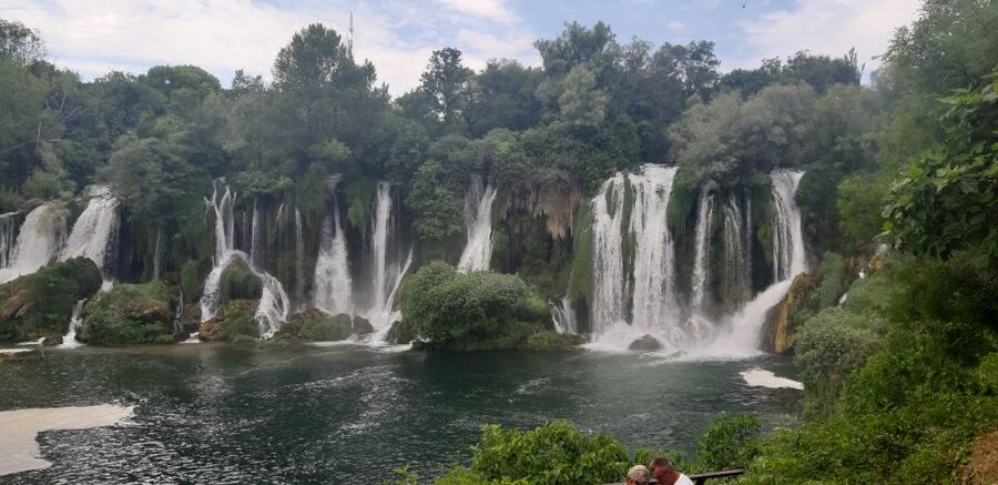 From Dubrovnik: Mostar and Kravica falls Small Group Tour - Early pickup and the ride toward the border