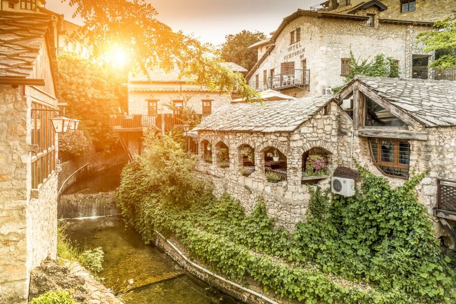 From Dubrovnik: Mostar and Medjugorje Full-Day Tour - Who should book this Dubrovnik day trip?