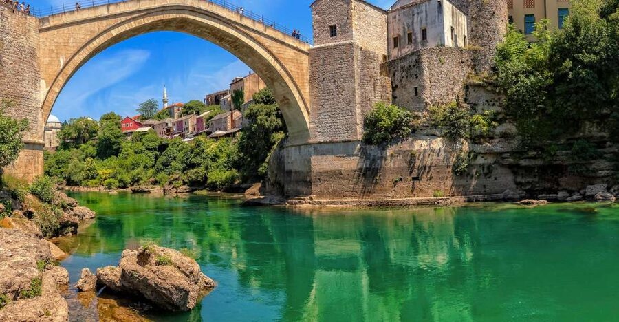 From Dubrovnik: Mostar and Medjugorje Full-Day Tour - Small group or private tour?