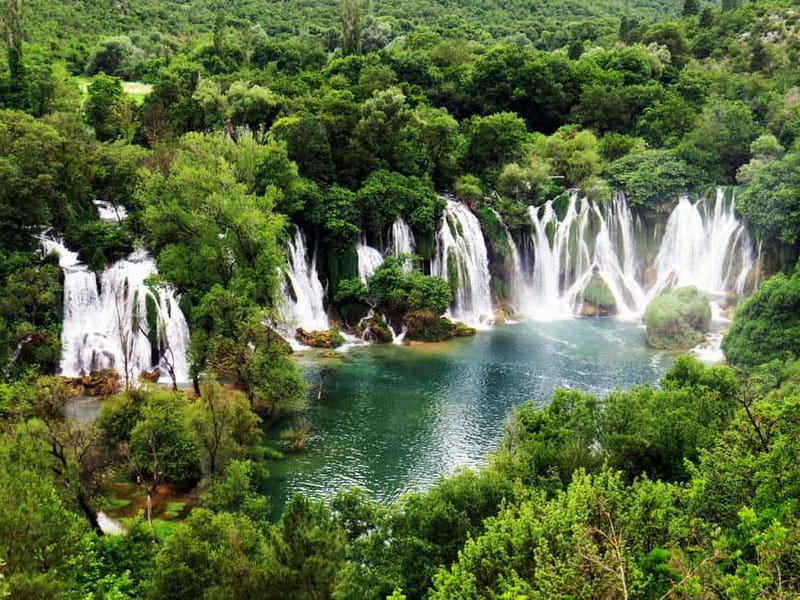 From Dubrovnik: Mostar & Kravica Waterfalls Small-Group Tour - Pickup in Dubrovnik and the long road north
