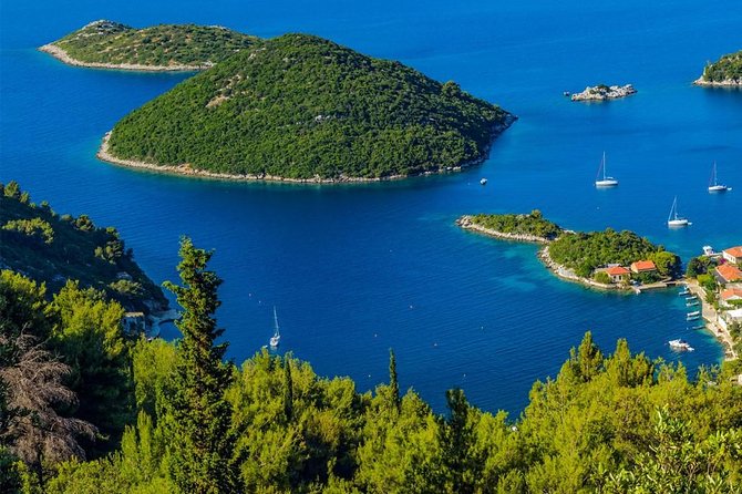 Full day Private Boat Tour to Elaphite Islands and South Mljet - A private speedboat day from Dubrovnik