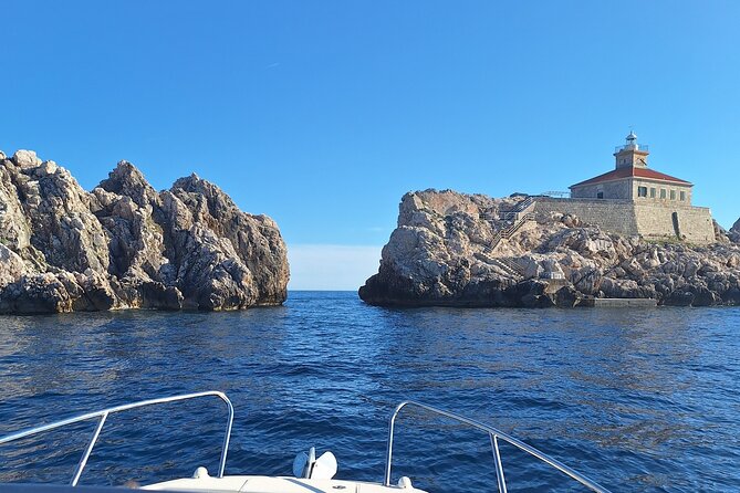 Full- Day Private Speedboat Tour in Dubrovnik on Elaphiti Islands - A secluded beach closes the island loop
