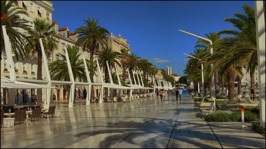 Full-Day Trip from Dubrovnik to Split - Walking the Riva after the palace