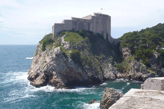 Game of Thrones Kings Landing filming locations with Lokrum Island visit - What the guide adds beyond screen locations
