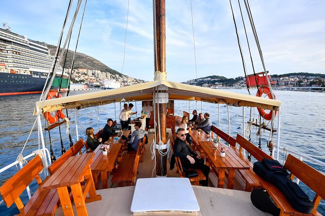 Gastro Cruise | Cruise around Dubrovnik Old Town with Lunch - What I would plan around the cruise