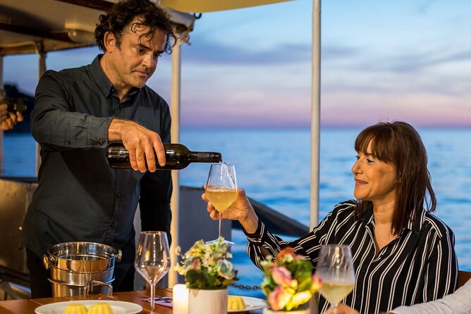 Gastro Cruise | Dinner and Boat ride around Dubrovnik Old Town - What makes this Dubrovnik cruise worth considering