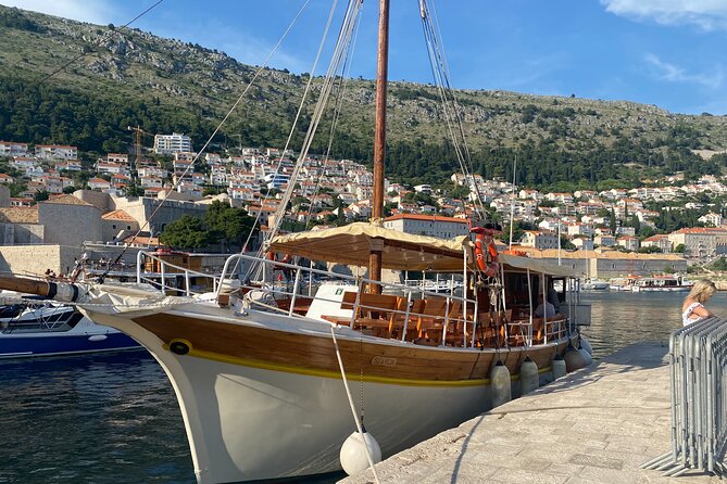 Gastro Cruise | Dinner and Boat ride around Dubrovnik Old Town - Should you book the Gastro Cruise?
