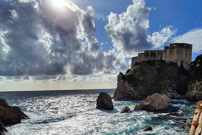 Guided Tour to discover Dubrovnik's Old Town, by day or night - Who should book this experience