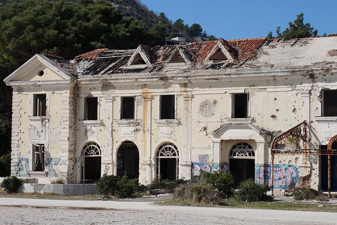 Guided Tour to Kupari From Holiday Resort to War Zone - What Vedran Adds to the Experience