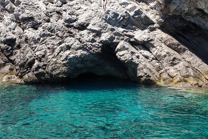 Half-Day Best Beaches & Bays Private Speed Boat Tour - What the $338.62 group price really means
