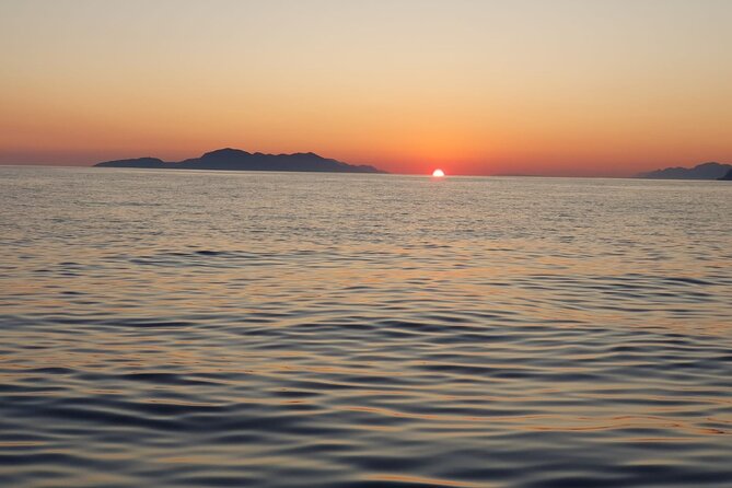 Half-Day Best Beaches & Bays Private Speed Boat Tour - Who will enjoy this boat tour most