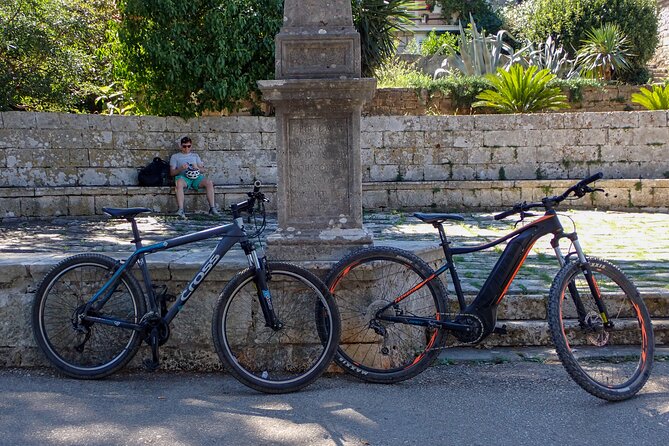 Half-Day Bike Tour in Lumbarda with Wine Tasting - The return through Lumbarda and back to Korčula