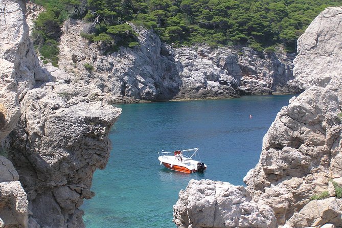 Half-Day Private Elafiti Island Boat Tour - A private half-day escape from Dubrovnik